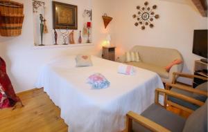 Maisons de vacances Lovely Home In Veyras : photos des chambres