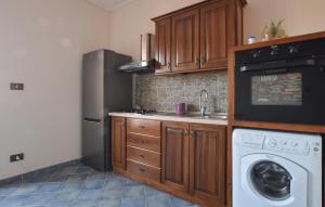 1 Bedroom Awesome Apartment In Trabia