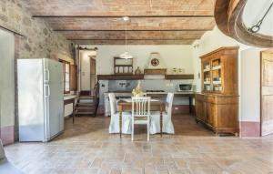 Amazing Home In Castiglione Dorcia