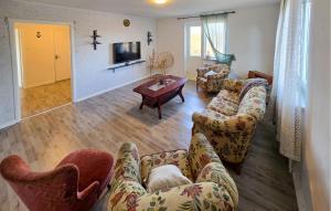 Gorgeous Apartment In Rörvik With Wifi