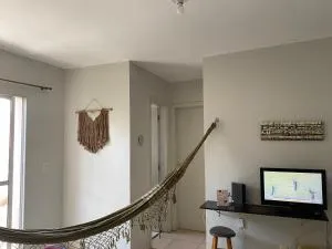 Apto térreo com garagem, quintal condomínio com portaria 24h - Cidade Ocidental