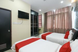 Hotel O Ys Inn