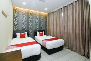 Hotel O Ys Inn