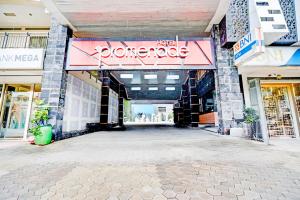 Townhouse Oak Cihampelas Near Ciwalk Formerly Promenade Hotel