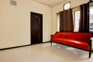 Hotel O Siwalankerto Near City Of Tommorow Mall Formerly Padang Pasir C-12 Residence - Siwalapkerto