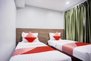 Collection O Gapura Hotel Near Parapat Penatapan Danau Toba - Парапат