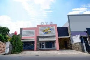 OYO 1843 Cahya Nirwana - 普禾加多