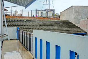 OYO Life 1711 Serayu Sumbersari Residence