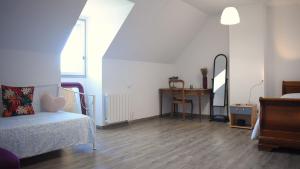 Maisons de vacances Spacieuse Maison Familiale avec Jardin 8 personnes Tregastel : photos des chambres