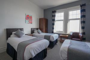 Standard Family Room room in OYO Shanklin Beach Hotel
