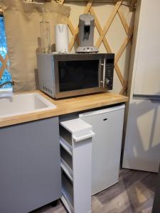 Tentes de luxe Yourte de deconnexion chauffage climatisation : photos des chambres