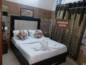 Om Guest House and PG - Verka