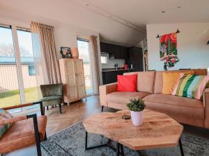 Nieuwe Luxe Lodge met Weidezicht - bij Nationaal park Drents-Friese Wold