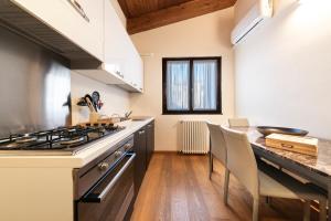 Suite Deluxe in Palazzo Storico - Centro Sassari - Appartamento Olbia
