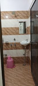 Janki Paying Guest House