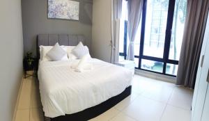 SUPERB Klean & Cozy Midhill