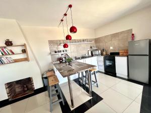 Seaview Sunset Boutique Apartments Gordonsbay Solar powered