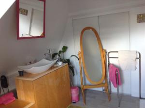 B&B / Chambres d'hotes Le Jardin des Poules : photos des chambres