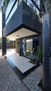 Casa com vista para o mar e piscina em Milagres