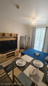 Be Housed Studio Bldg 302