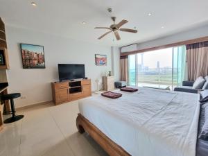 Viewtalay 5D Studio Koh Larn Island View