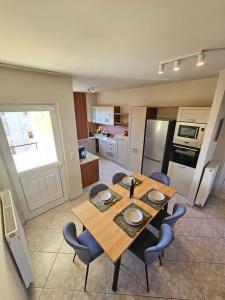 Infinity V - Spacious Family Apartment in Kos