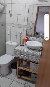 Quarto confortável em boa viagem