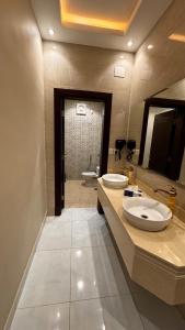 Apartment with lounge and bedroom