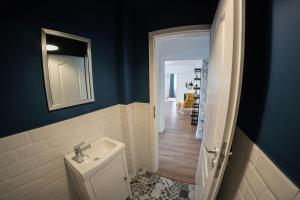 City Center Travel Apartment