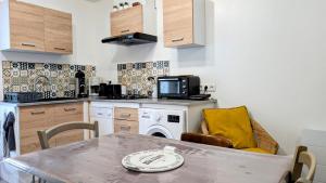 Maisons de vacances Pies Cottage - Proche Ile aux Pies : photos des chambres