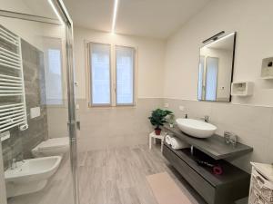 Franciacorta Bergamo Airport Suite Apartment