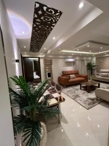 المهندسين ميدان لبنان - Al Azbakīyah