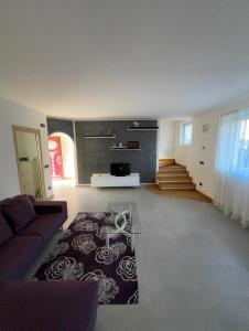 Casa Claudia lago dIdro