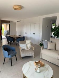 Appartements Superbe appartement 4 Pieces - Acces Piscine : photos des chambres