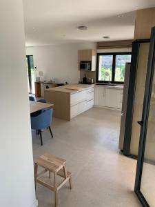 Superbe appartement 4 Pièces - Accès Piscine