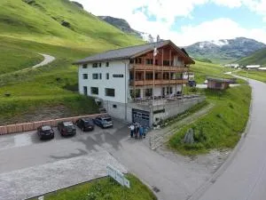 Avers im Avers - Am Bach