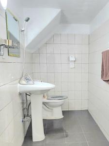 Quiet and cozy accommodation #Chungbuk University #Netflix #Cheongju Intercity Bus Terminal #Chungbuk University #SK Hyunix