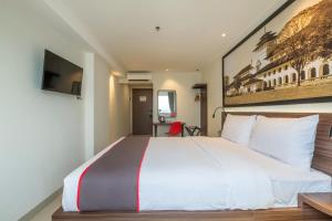 Phòng Đôi Loại Sang (Deluxe Double Room)