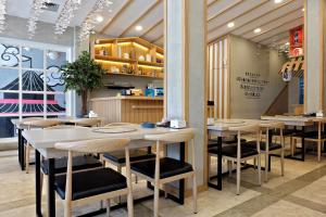 OYO 2691 Asoka Residence