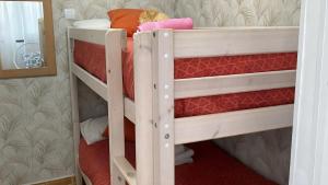 3 minutes from the beach with swimming pools, slides, and a bar