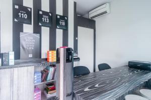 OYO Life 2837 Apartment Dramaga Tower