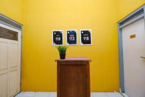 OYO Life 2867 Kos Kuning