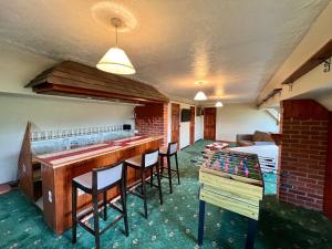 Bungalow Retreat With Games Room And Pool Table