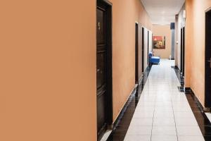 Hotel O Makassar near Mall Panakukkang formerly Sayang Home Stay