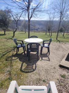 Maisons de vacances Gites des Deux Vallees La Borieta du Causse - Rocamadour : photos des chambres