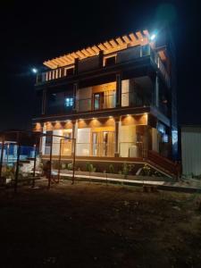 Little Hearts recidency