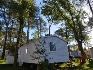 Ô Coeur dEden ,2 mobilhomes lÔriginal et le BÔAime