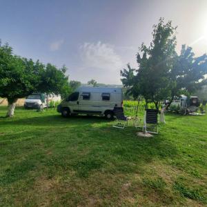 Purple Eye Camp & Winery