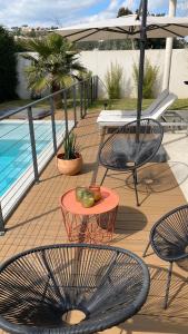 Villa moderne avec piscine chauffée