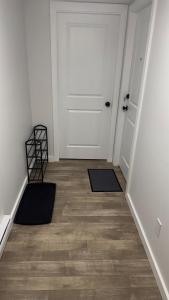 1 bedroom- 1 bath private suit